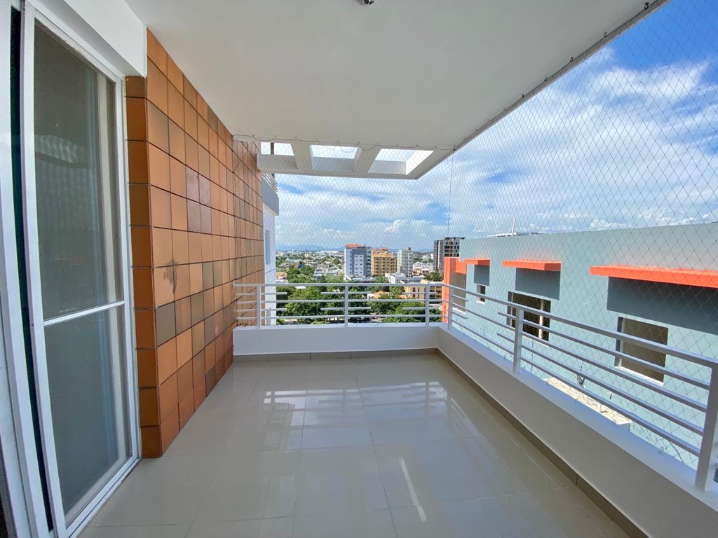 apartamentos - Amplio apartamento en Evaristo Morales de 2 habitaciones con estar familiar  0