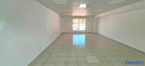 oficinas y locales comerciales - rento local para oficinas en plaza comercial  4