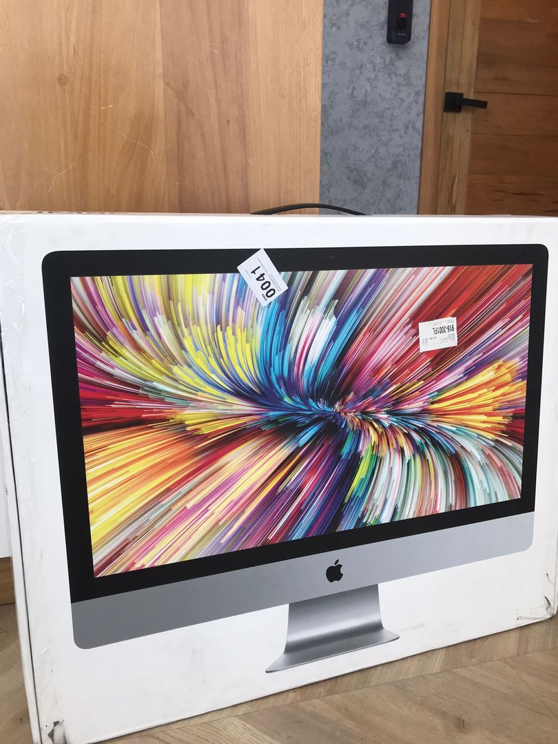 computadoras y laptops - IMAC DE 27 M1 RETINA SS 256GB EN SUN CAJA (SOMOS TIENDA FISICA) 0