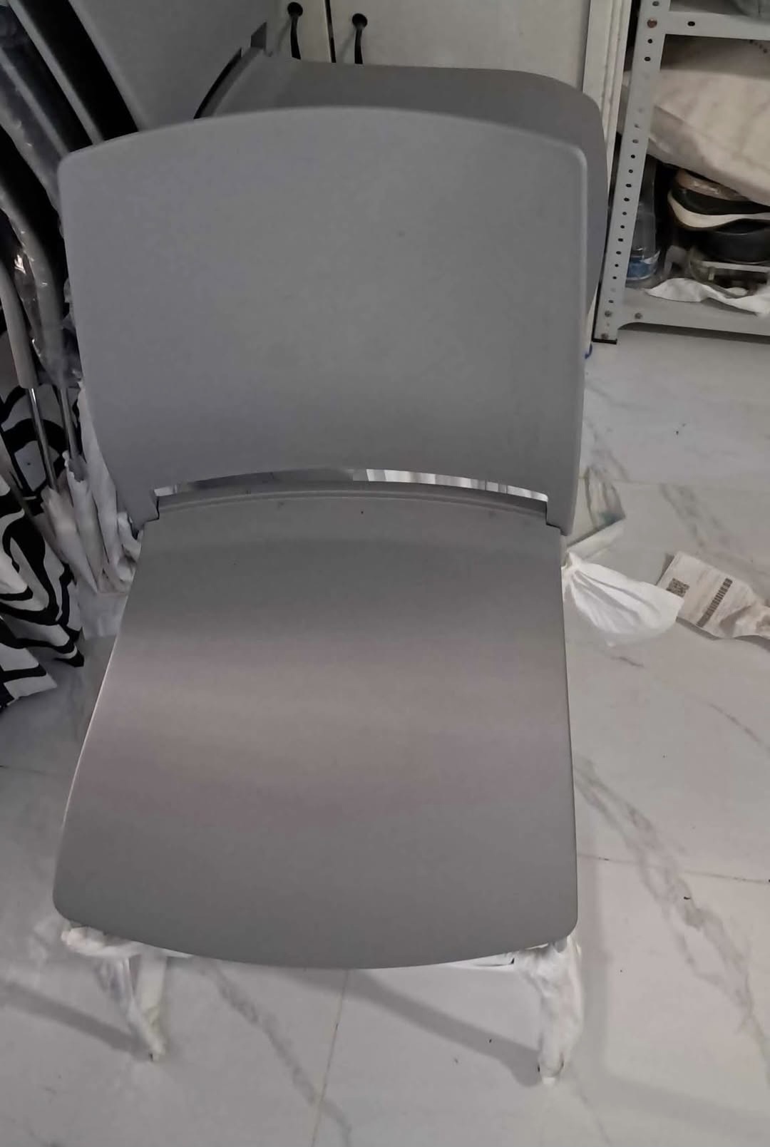 cocina - Varias sillas apilable nueva  2300 cada una 3
