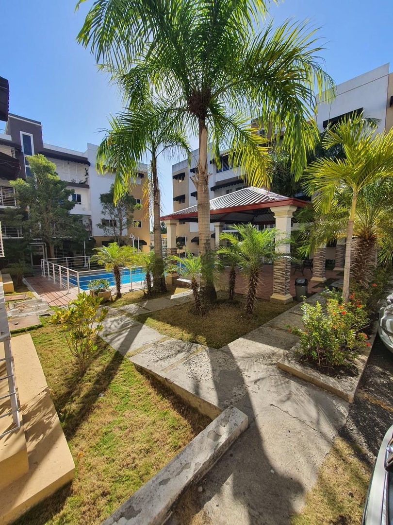 apartamentos - Apartamento en venta en la jacobo majluta ciudad modelo 3 habitaciones piscina