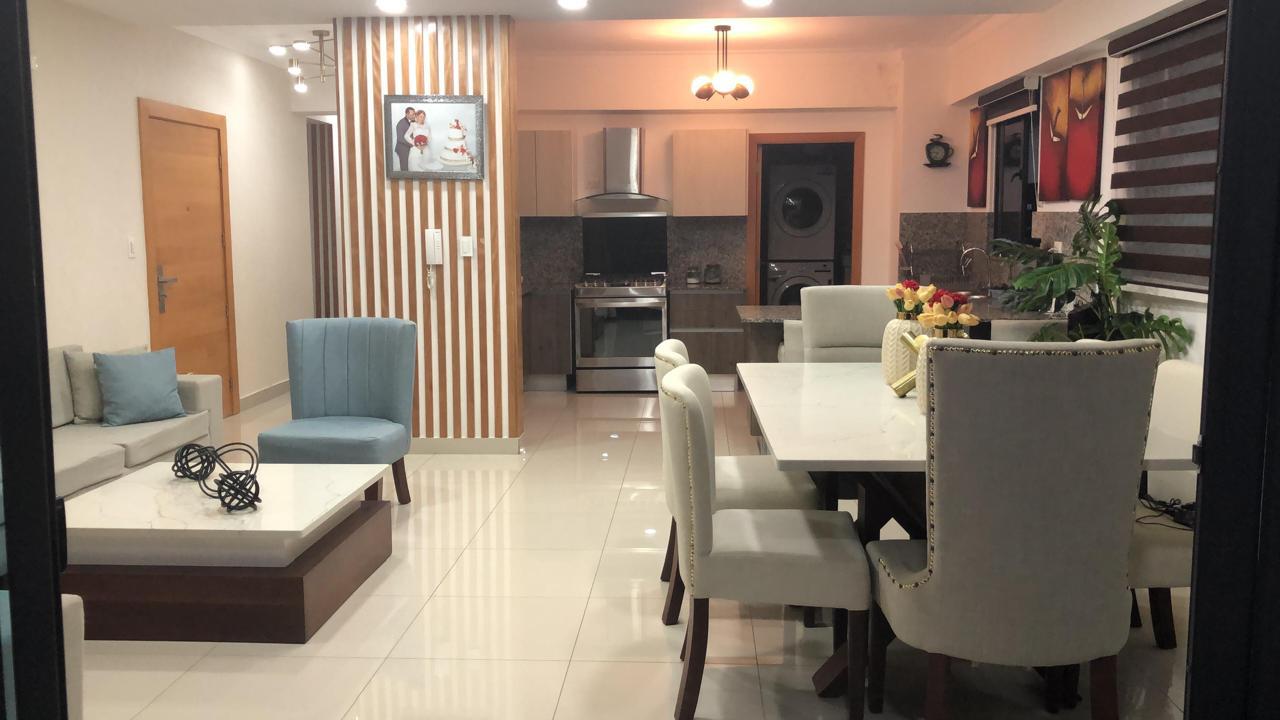 apartamentos - Penthouse en naco de 300 Mts, piso 9 y 10.   