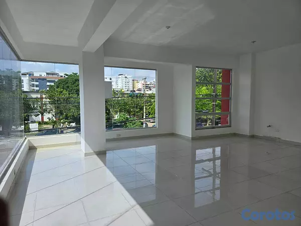 oficinas y locales comerciales - Local Comercial en Alquiler - Av. Romulo Betancour 1
