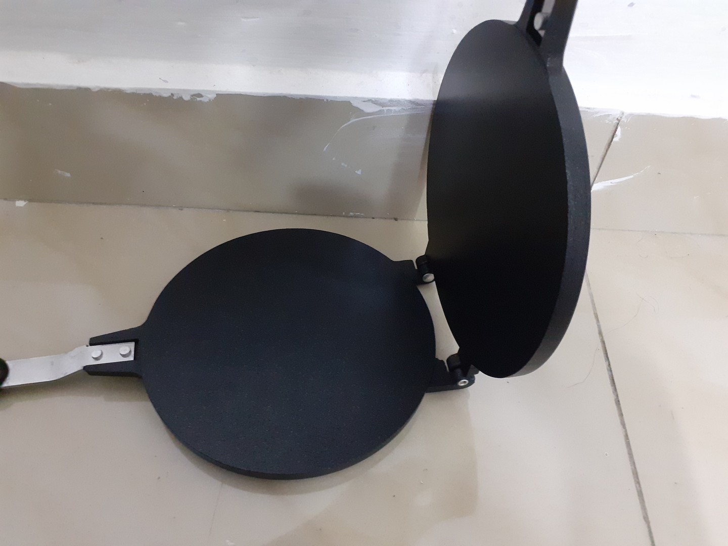 electrodomesticos - Sartén resistente de aluminio superficie lisa  5