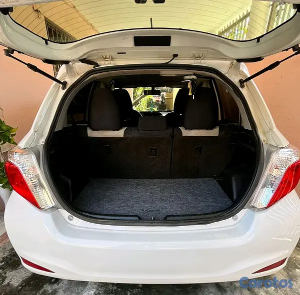 carros - Toyota yaris 2012 5
