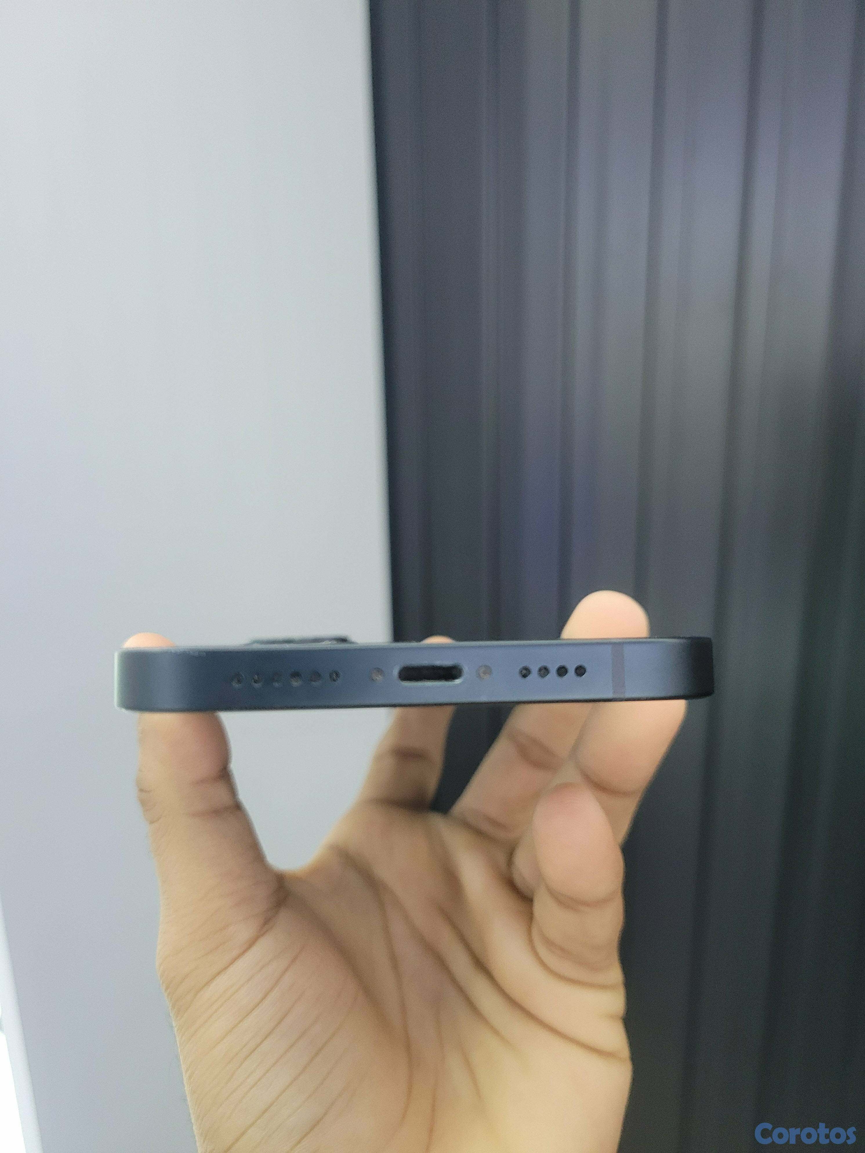 celulares y tabletas - iPhone 14 normal de 128gb  2