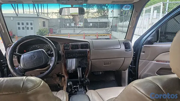jeepetas y camionetas - Toyota 4runner límited 4x4 4