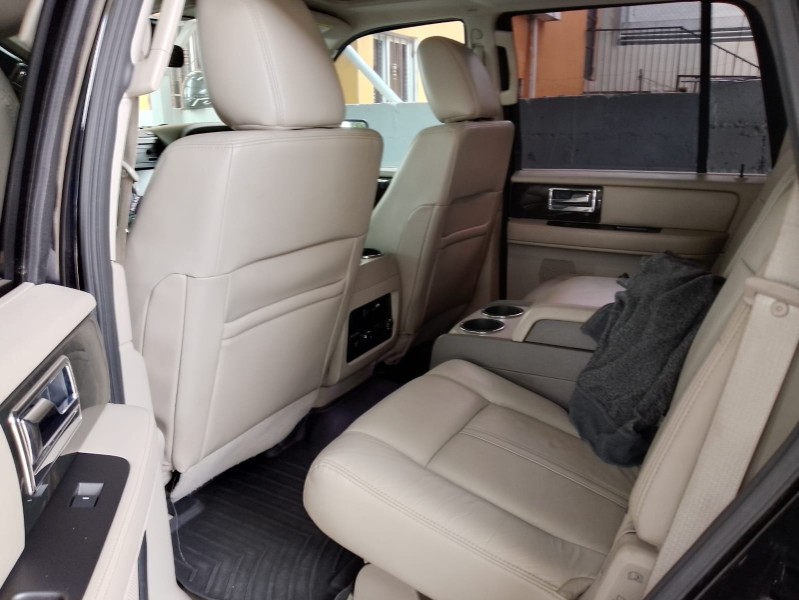 jeepetas y camionetas - Lincon navigator 2016 6