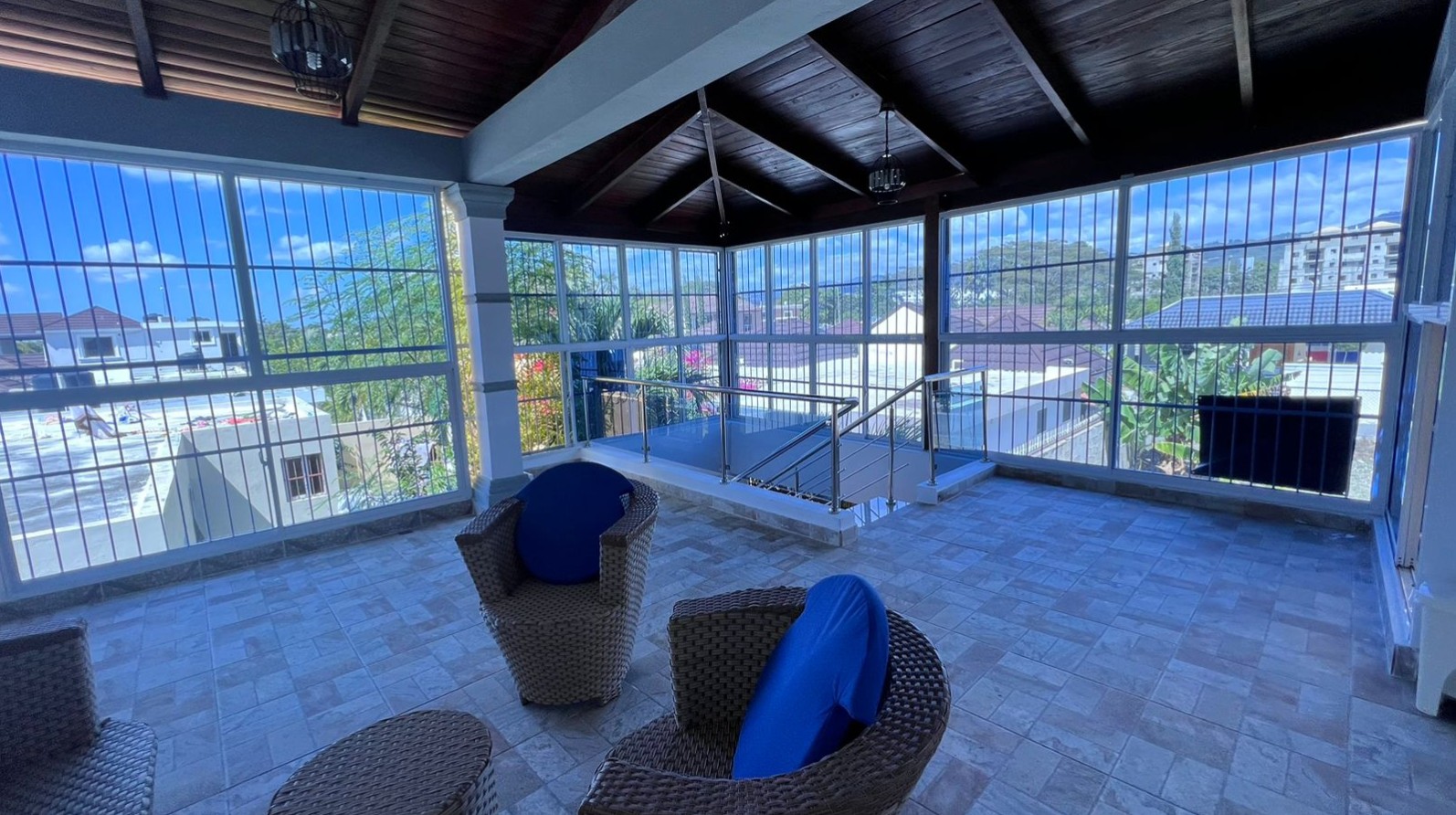 casas - Casa de dos niveles de venta residencial Cerrado