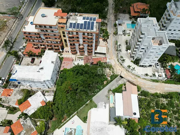 solares y terrenos - VENDE Excelente Solar con 1,024 metros en el CENTR 5