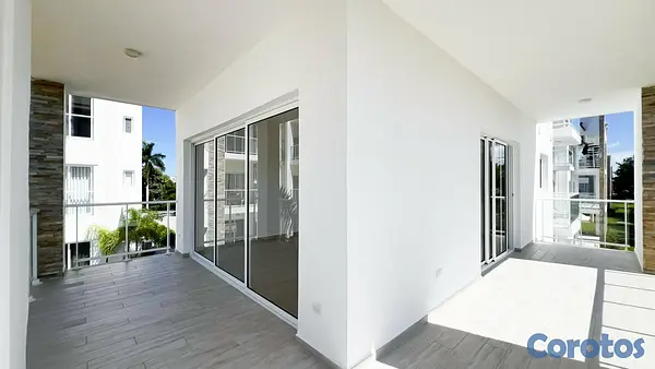apartamentos - Apartamento con acceso a campo de Golf en venta en 9