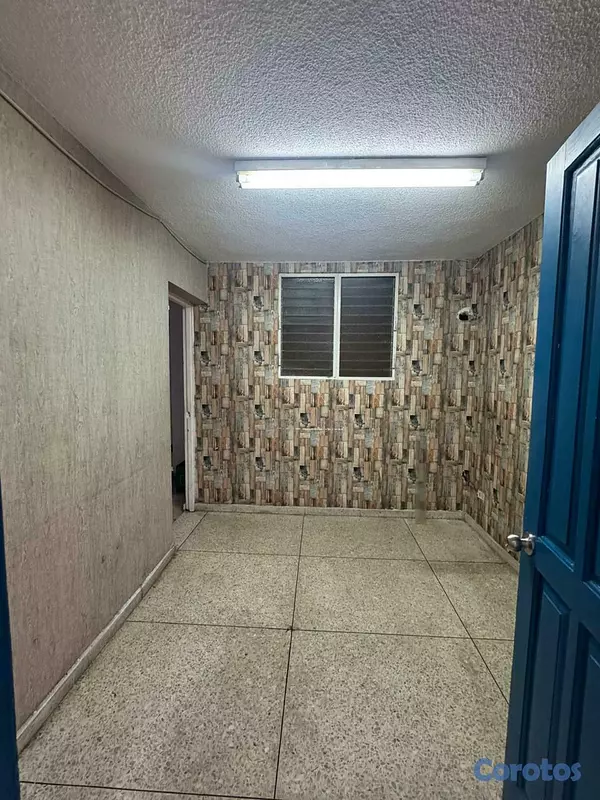 oficinas y locales comerciales - Alquiler Local Ubicado en Naco, Santo Domingo 3