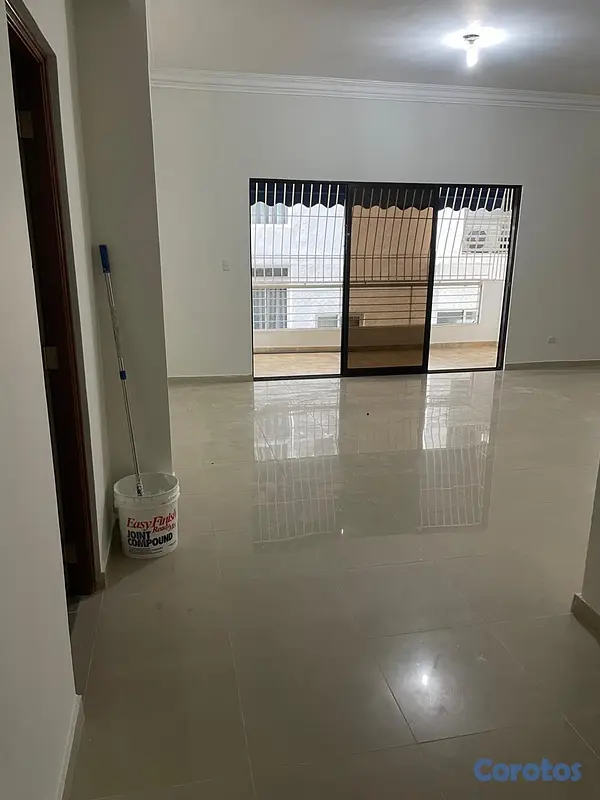 apartamentos - VENTA APARTAMENTO EN EVARISTO MORALES CENTRICO 3