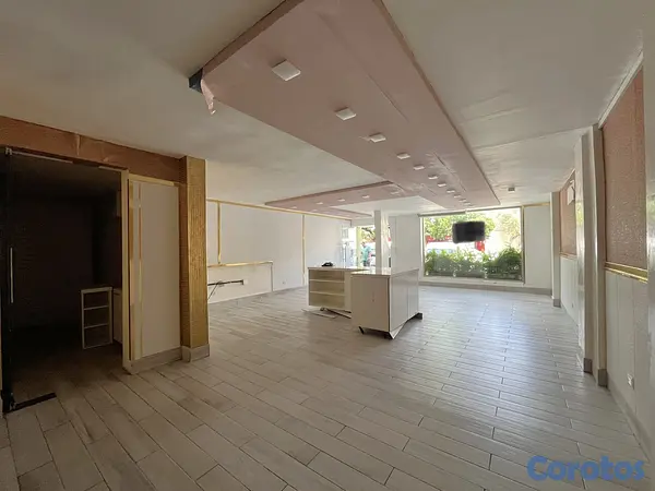 oficinas y locales comerciales - Local Comercial Alquiler Piantini de 120m2 – Prime 6