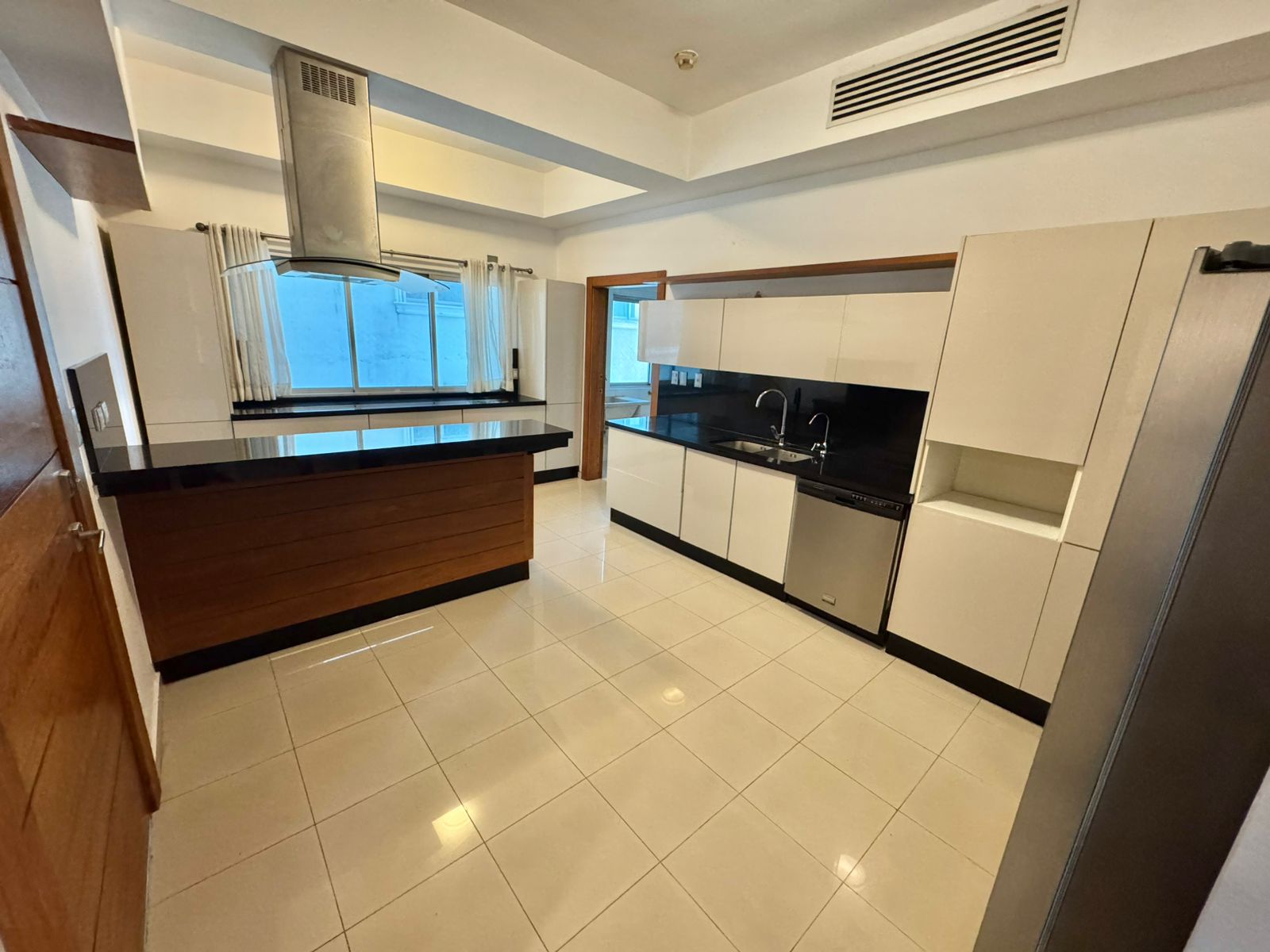 apartamentos - Vendo Apartamento en Piantini wi 6