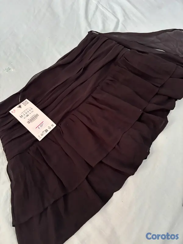ropa para mujer - Falda negra Zara 🖤✨   4