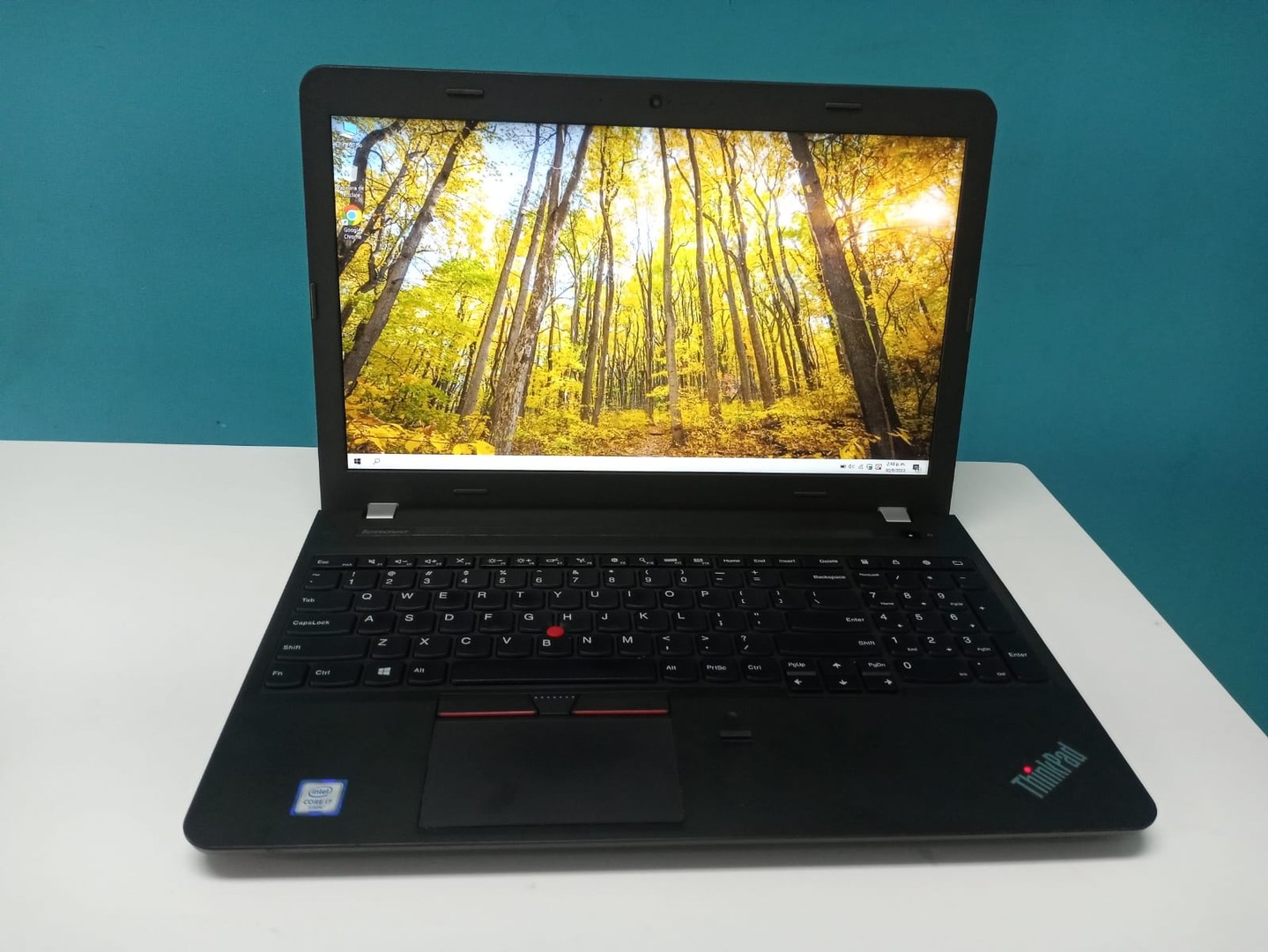 computadoras y laptops - Laptop, Lenovo ThinkPad E560 / 6th Gen, Intel Core i7 / 8GB DDR3 / 256GB SSD