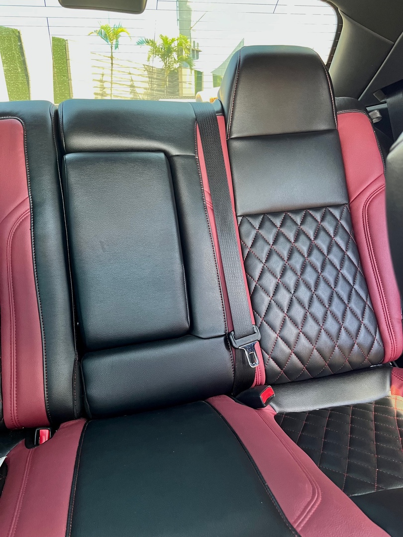 carros - Dodge Challenger SXT 2018 - Financiamiento disponible!  8