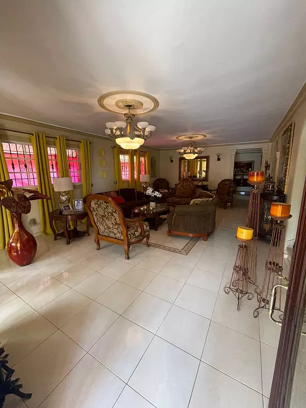 casas - Vendo CASA de Dos niveles 450mt2 2 niveles 1408 8