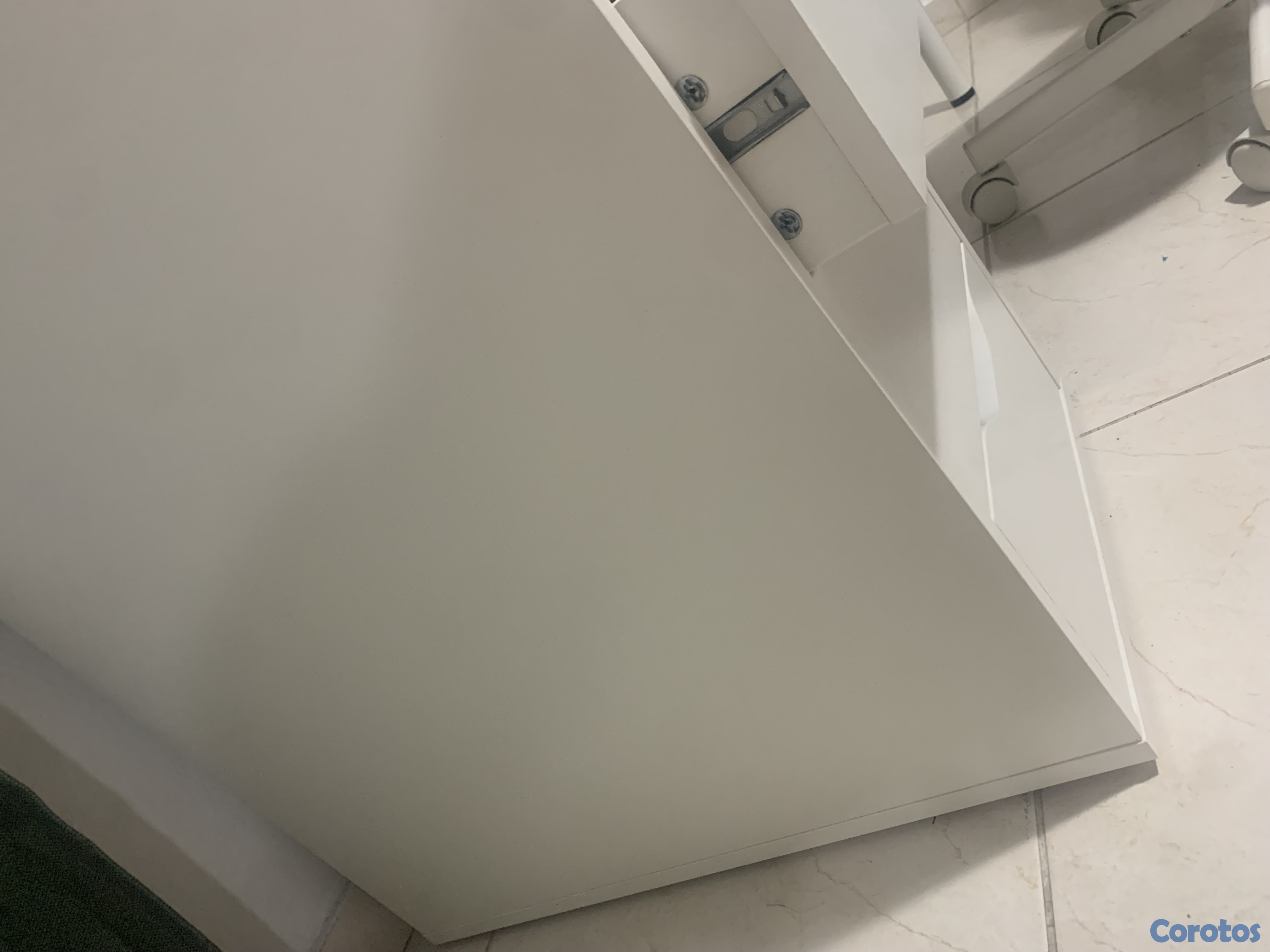 muebles y colchones - Escritorio con su silla 5