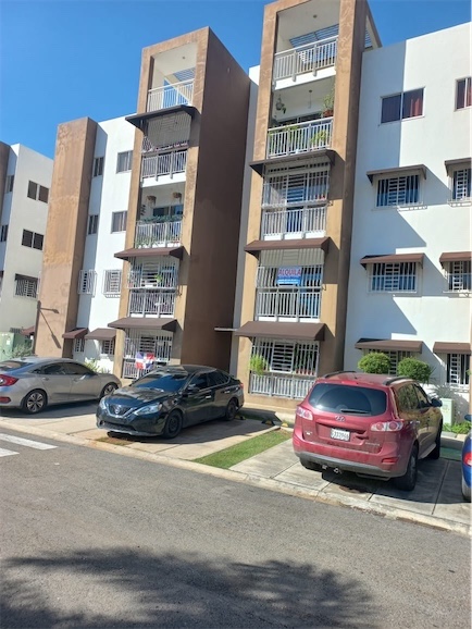 apartamentos - Venta de apartamento 4to nivel amueblado en la ciudad Juan Bosh Santo Domingo  6