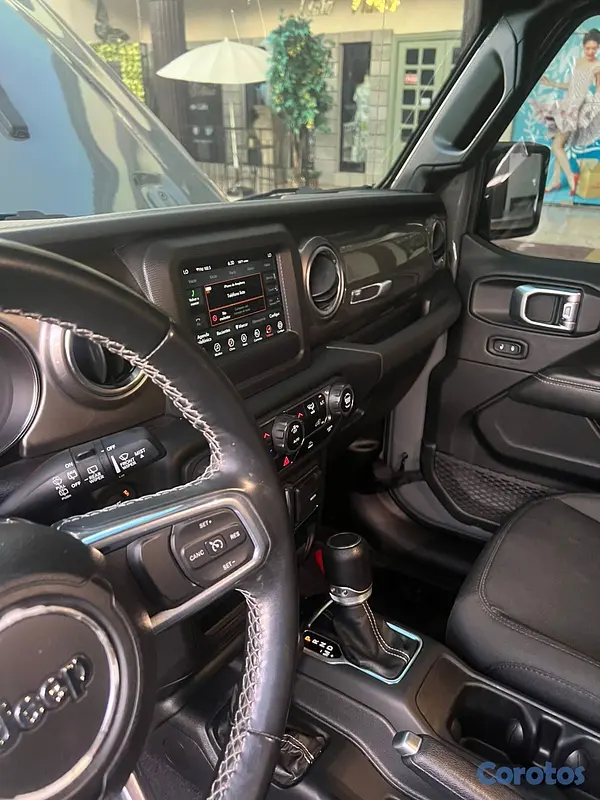 jeepetas y camionetas - Jeep Sahara 2021 11