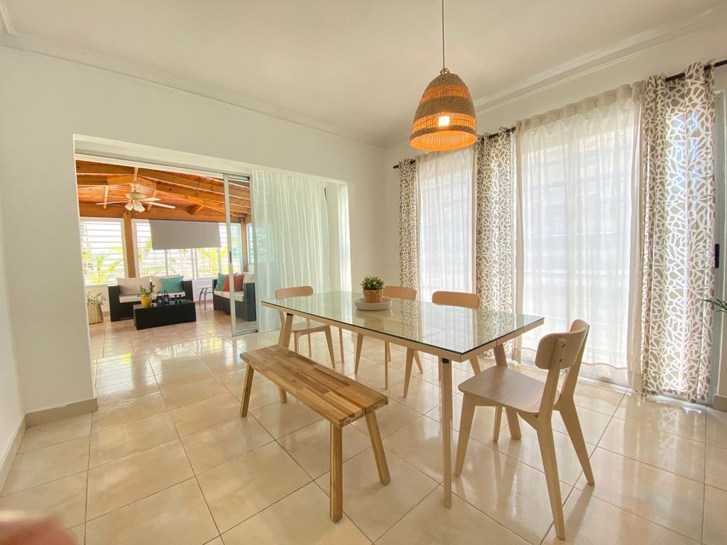 apartamentos - Apartamento en segundo piso con terraza en Evaristo morales