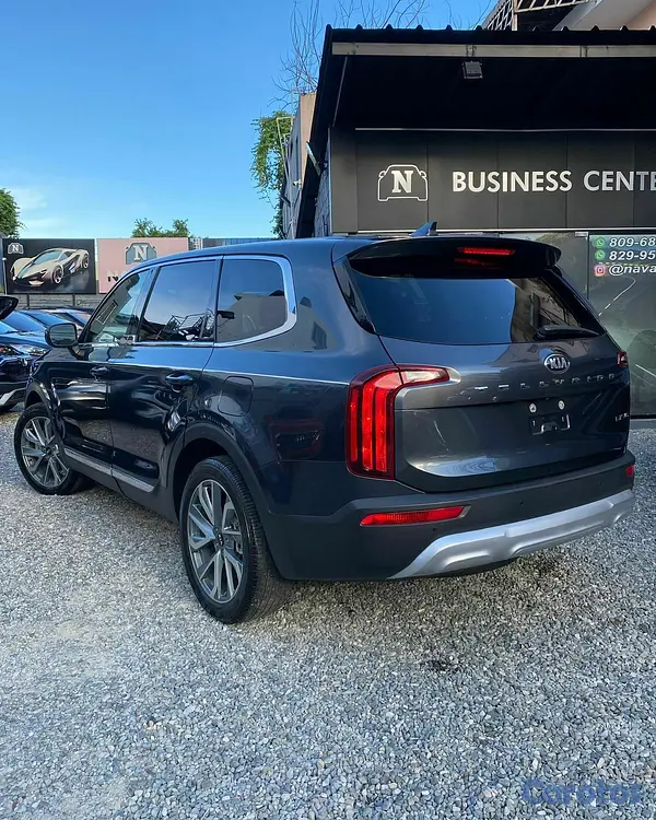 jeepetas y camionetas - KIA TELLURIDE LX 2020 10