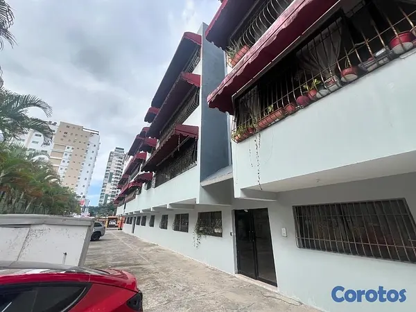 apartamentos - venta de apartamento en Alma Rosa 1 piso 3 de 115mts Santo Domingo este  5