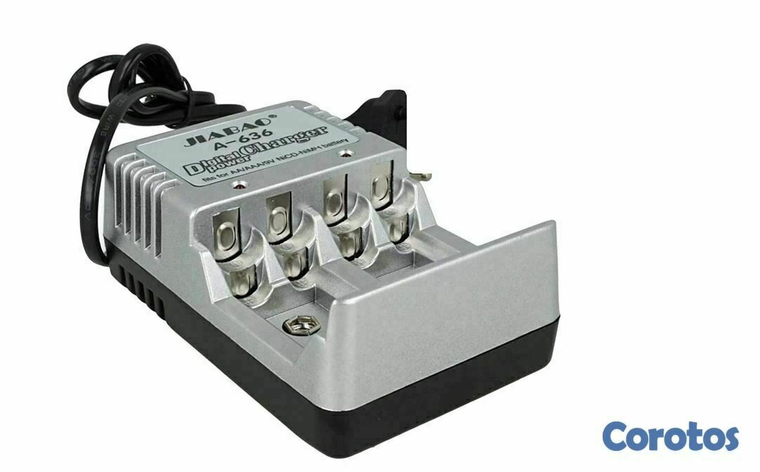 otros electronicos - Cargador para pilas 9V AA AAA. 2