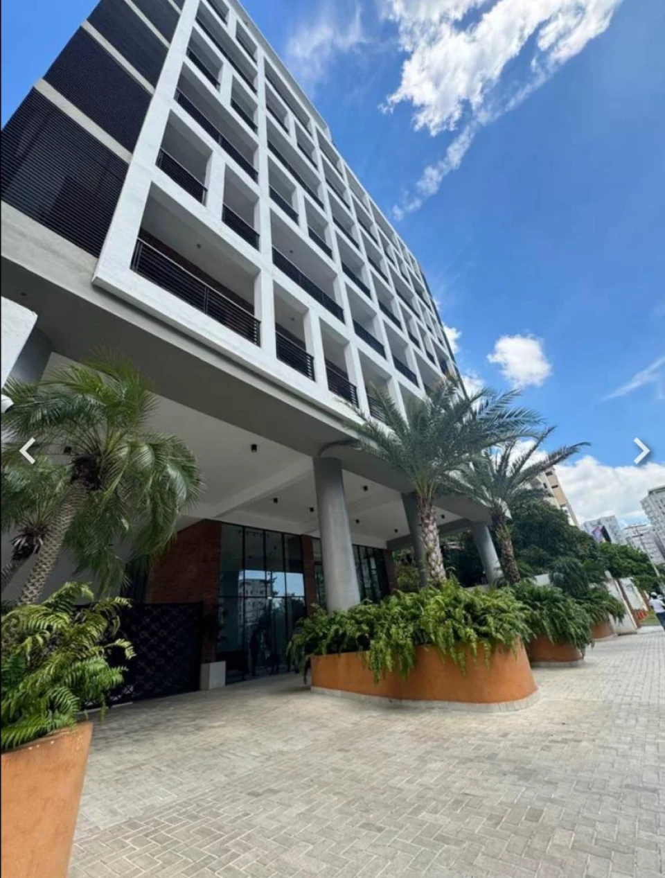 apartamentos - Apartamento en venta de 3 Habitaciones 3 Baños en Ensanche Naco 2