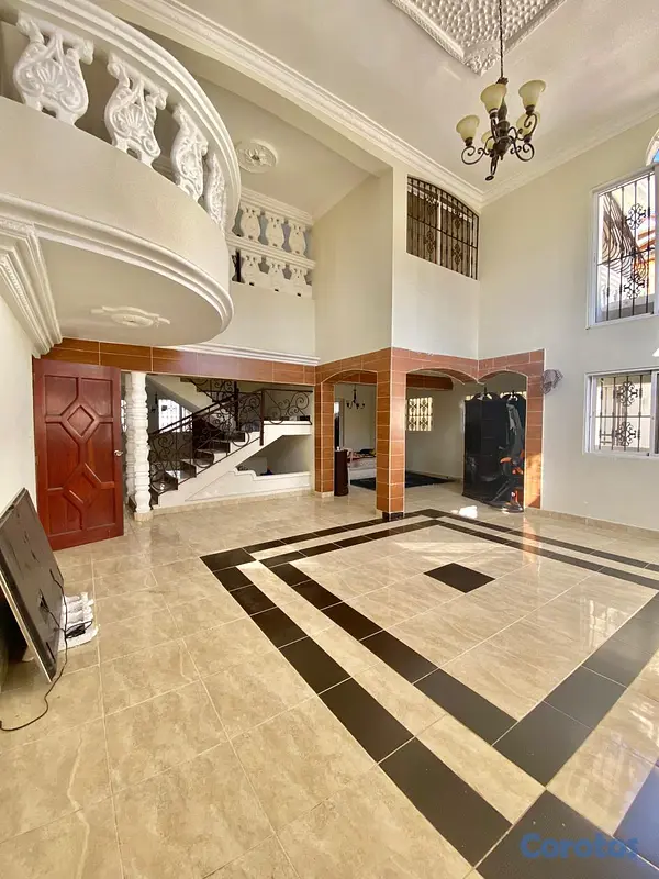 casas - CASA EN VENTA EN BELLA VISTA SUR 7