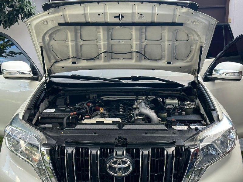 jeepetas y camionetas - Toyota prado txl 2016 6