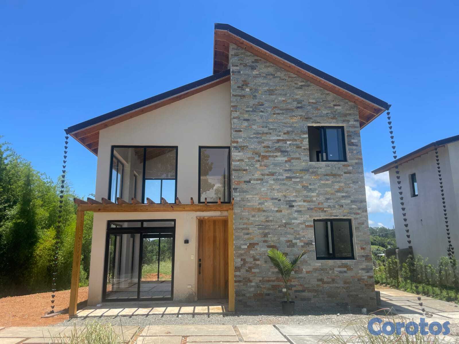 casas vacacionales y villas - Villa 2 Niveles en SABANETA,  JARABACOA, 770 Mts.2 1