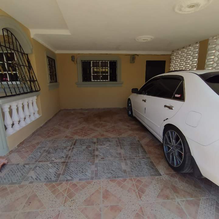 casas - Acogedora casa en alquiler, Lucerna, Manzana G #23, Santo Domingo Este.