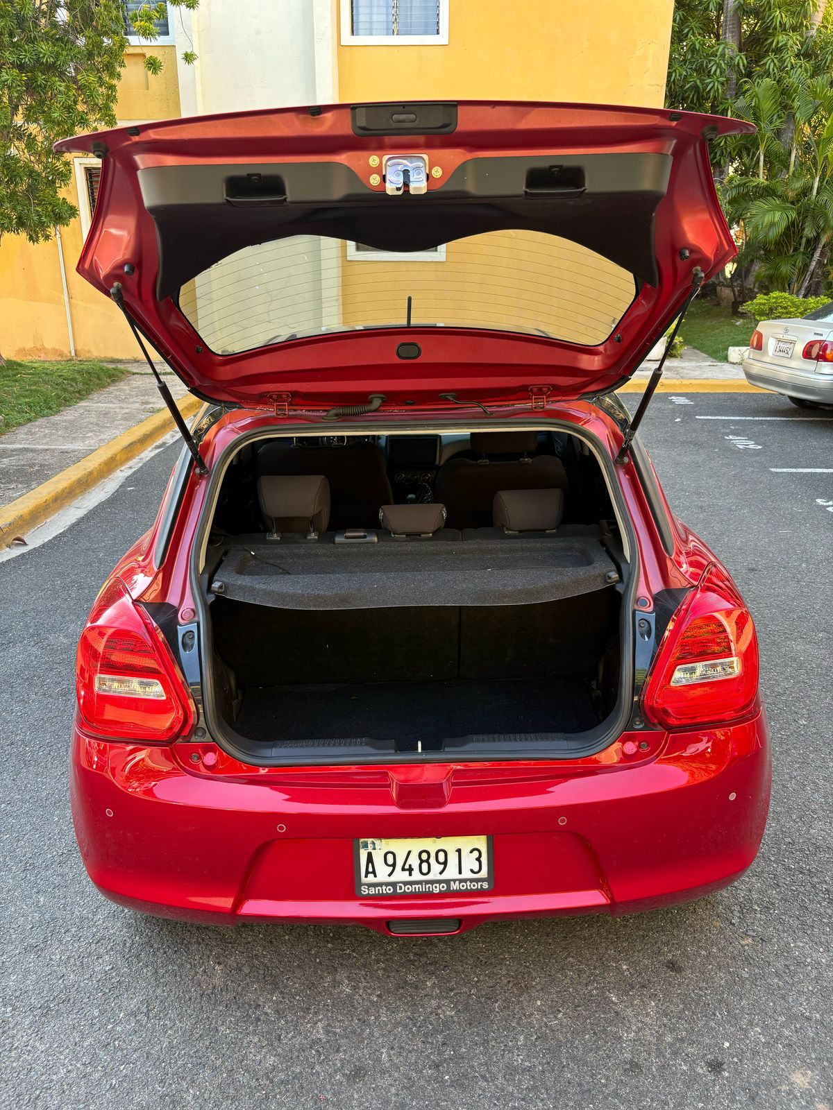 carros - Swift GL 2022 dos tonos, en excelente condiciones, 2