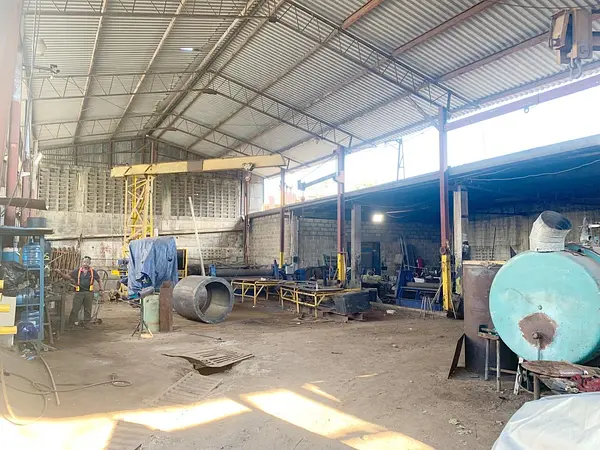 oficinas y locales comerciales - Propiedad en herrera en venta  4