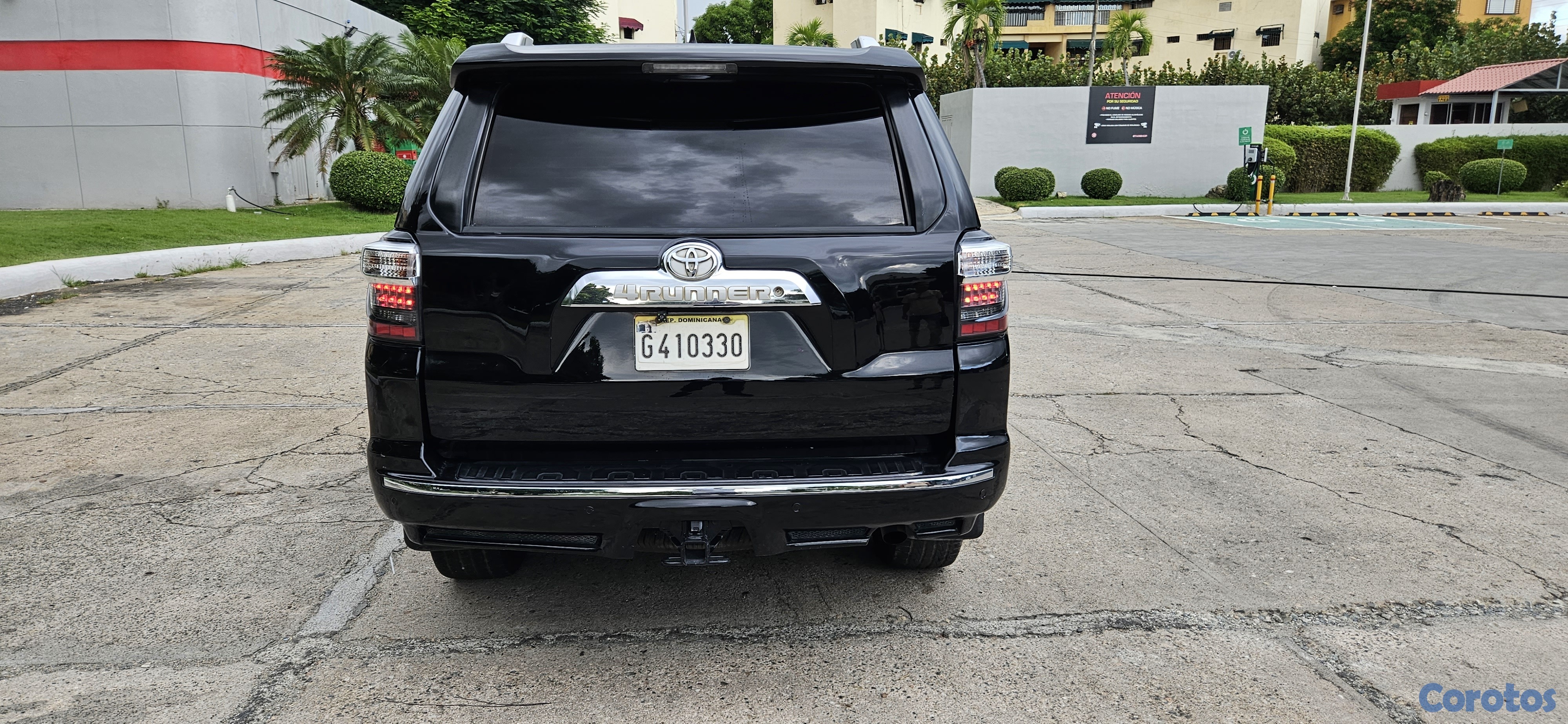 jeepetas y camionetas - Toyota 4runner 2012 sunrunf 
 10