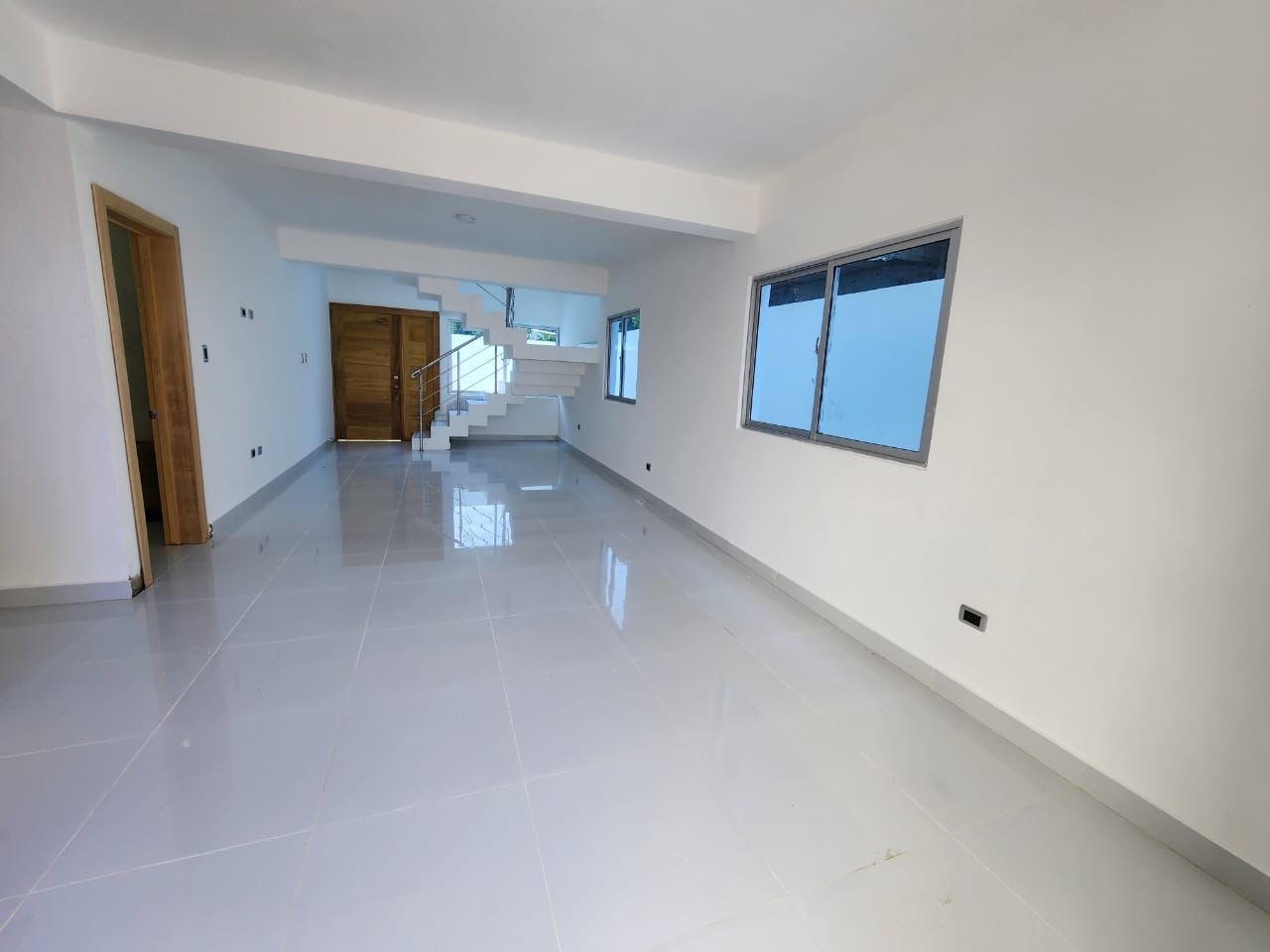 apartamentos -  casa en la Autopista de San Isidro 7