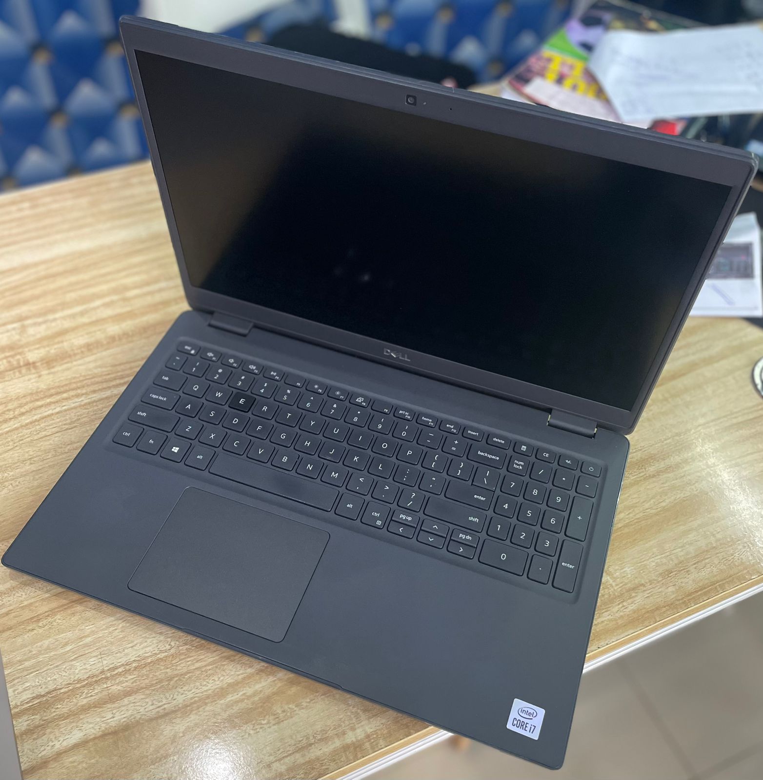 computadoras y laptops - Dell Latitude 3510 Intel Core i7 de 10ma  0