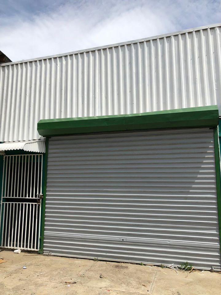 oficinas y locales comerciales - Alquilo Nave 2,403 mts Av Joaquín Balaguer, Stgo 5