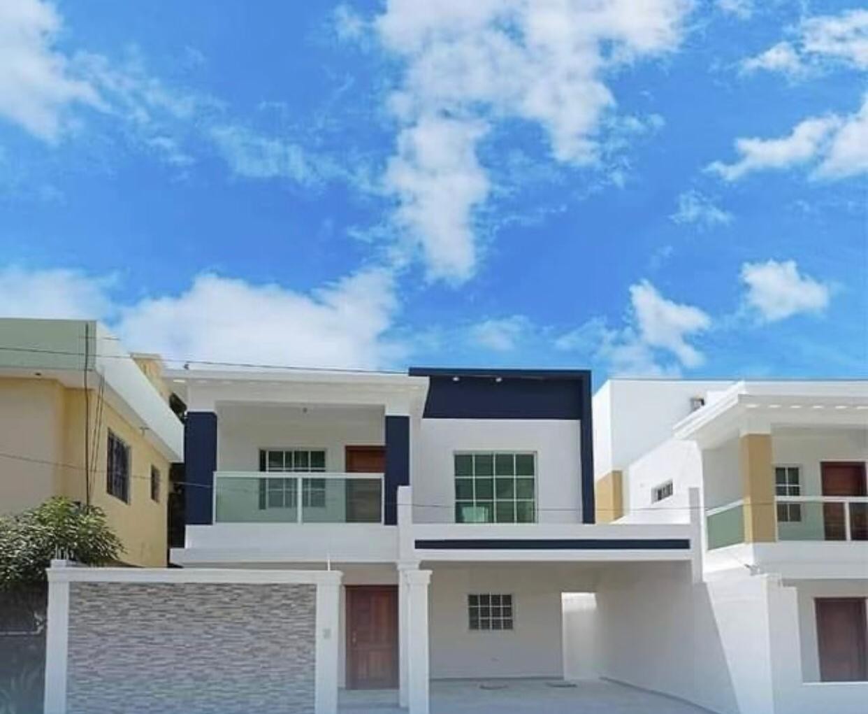 casas - Venta de casa en la autopista de san isidro Brisa Oriental 0