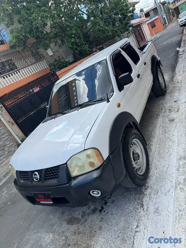 jeepetas y camionetas - Nissan frontier diesel  3