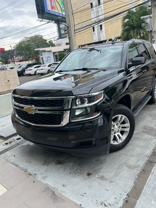 jeepetas y camionetas - Chevolet tahoe ltz 2017 9