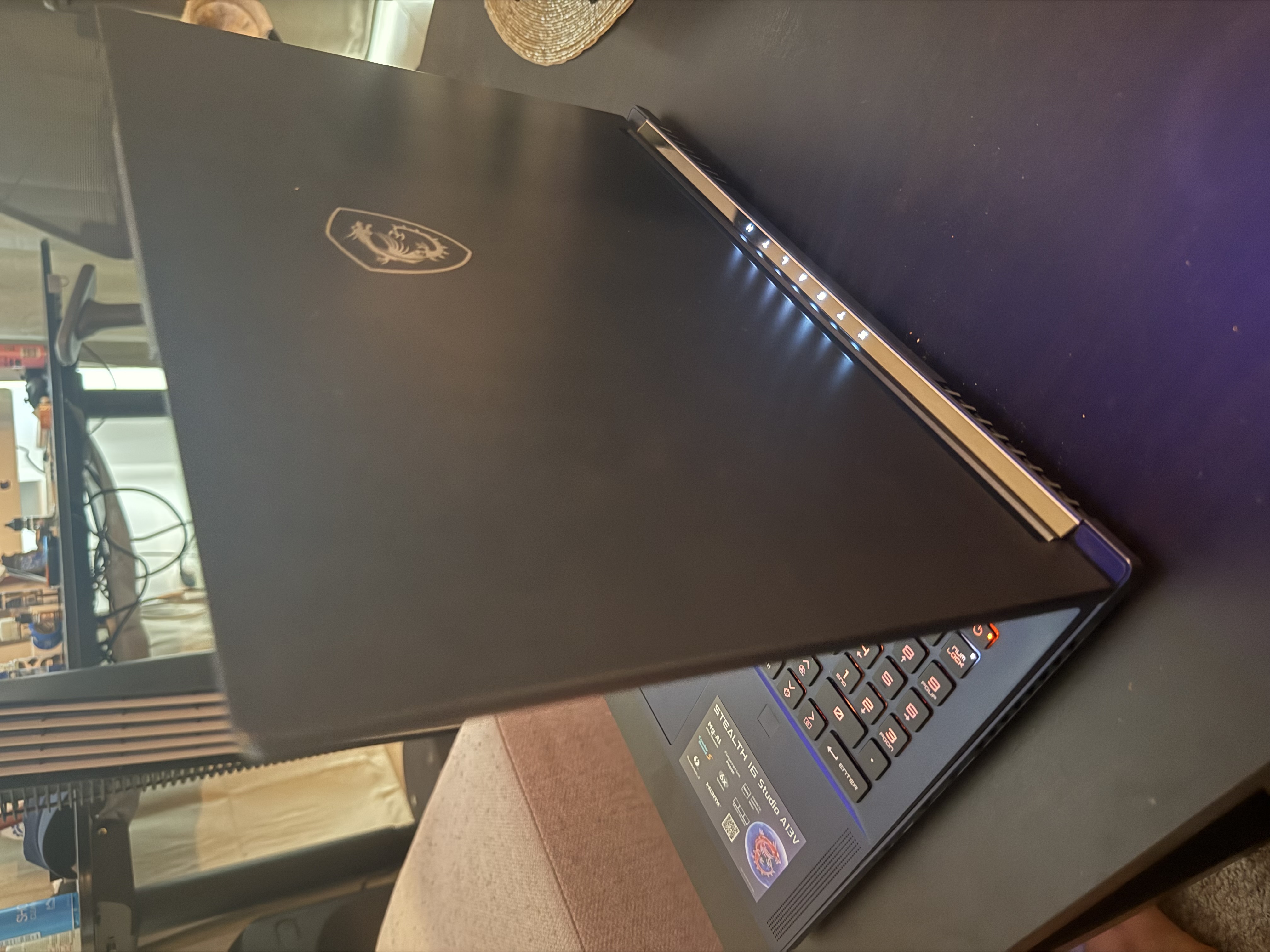 computadoras y laptops - Stealth 16 studio A13V 1
