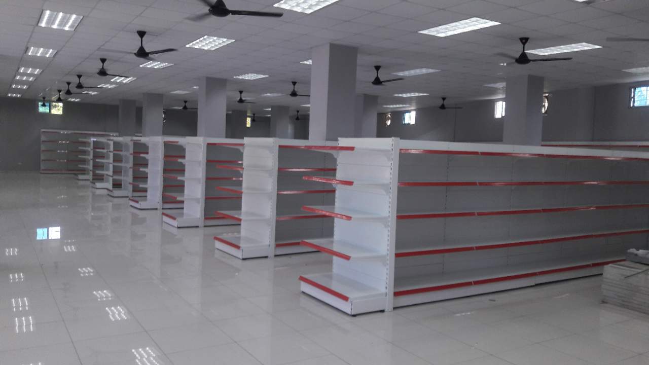 equipos profesionales - Tramos de exhibición tipo Góndolas de supermercado estilo Argentino Nuevos 1