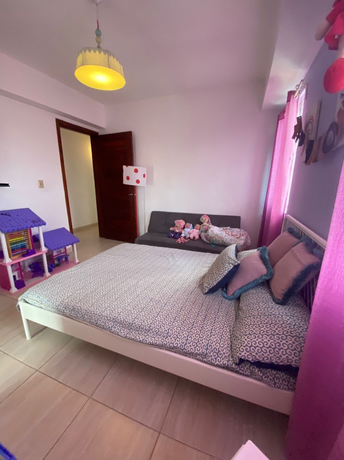 apartamentos - Espacioso apartamento ubicado en la exclusiva zona de ALMA ROSA
 3