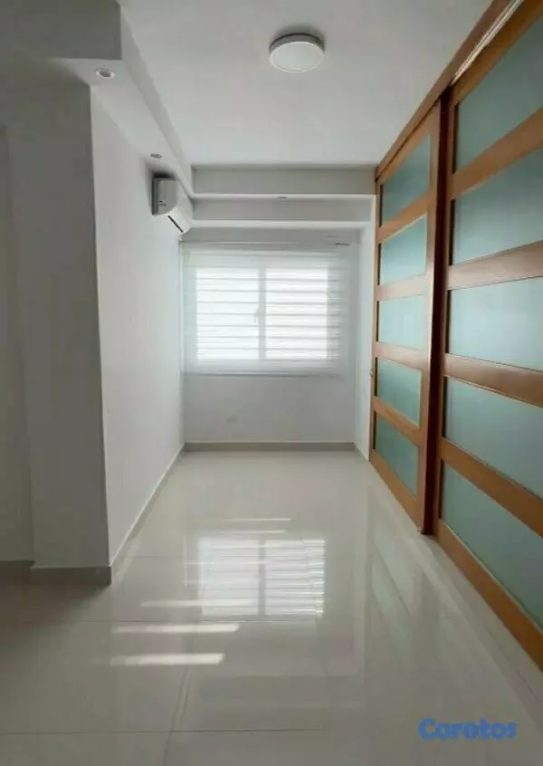 apartamentos - Renacimiento, Hermosa Torre, 2 habitaciones, área  3