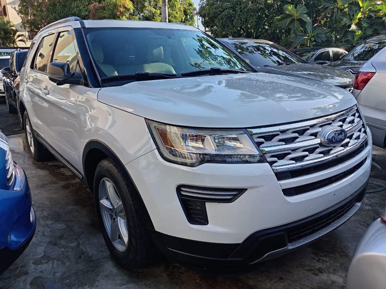jeepetas y camionetas - FORD EXPLORER XLT 2019