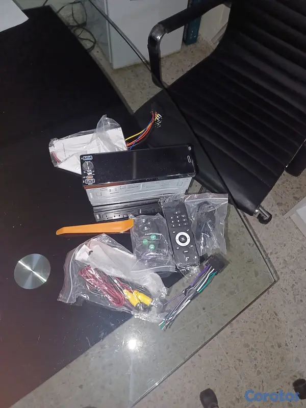 accesorios para vehiculos - Radio touch y cámara  3